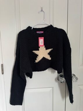 Edikted Black Sweater with Cream Star